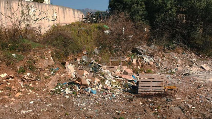 Komunalno Budva: Juče sa Zavale odvezena dva puna grajfera smeća | Radio Televizija Budva