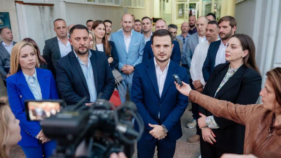 PES Budva: Rješenje koje uzurpira vrtić potpisano u suton Abazovićeve Vlade, a Demokrate odgovornost pripisuju Vladi u kojoj učestvuju | Radio Televizija Budva