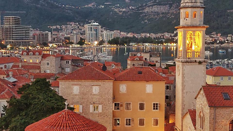 Stari grad Budva poslije 30 godina dobija najljepši javni prostor | Radio Televizija Budva