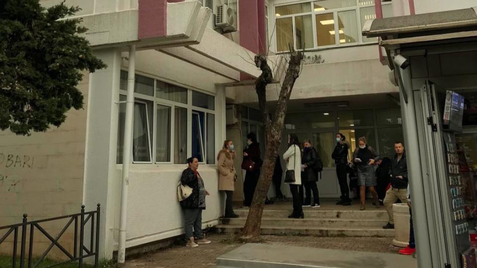 DZ Budva: Zbog pojačanog obima posla sa radom počela i druga kovid ambulanta | Radio Televizija Budva