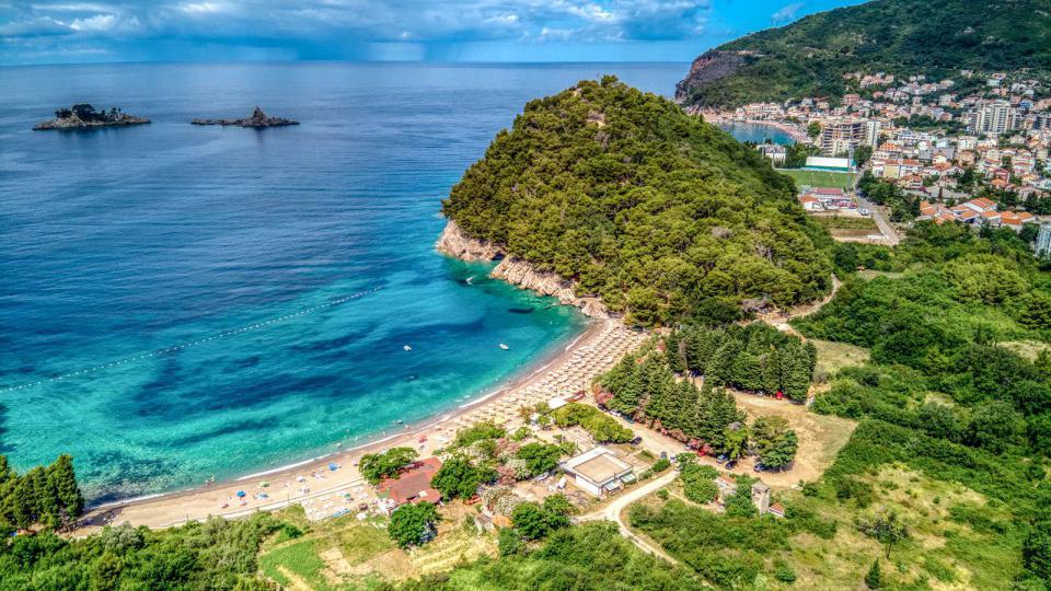 Petrovac bilježi smanjen broj turista ovog ljeta | Radio Televizija Budva