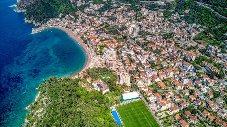 Plan za izgradnju doma za stare u Petrovcu: Pokrenuti pregovori sa vlasnicima zemljišta | Radio Televizija Budva