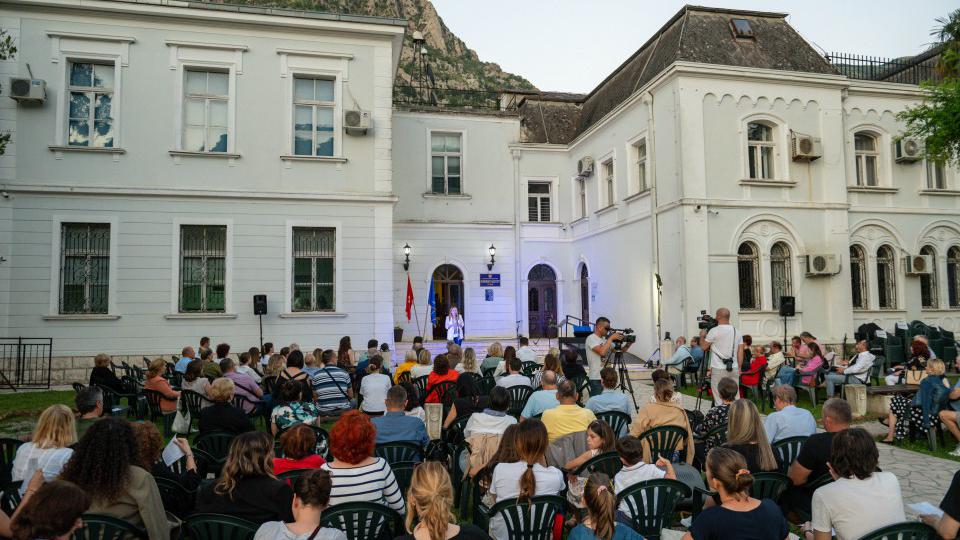 Koncertom učenika Muzičke škole obilježeni jubileji 50 godina UCG i 65 godina Pomorskog fakulteta | Radio Televizija Budva