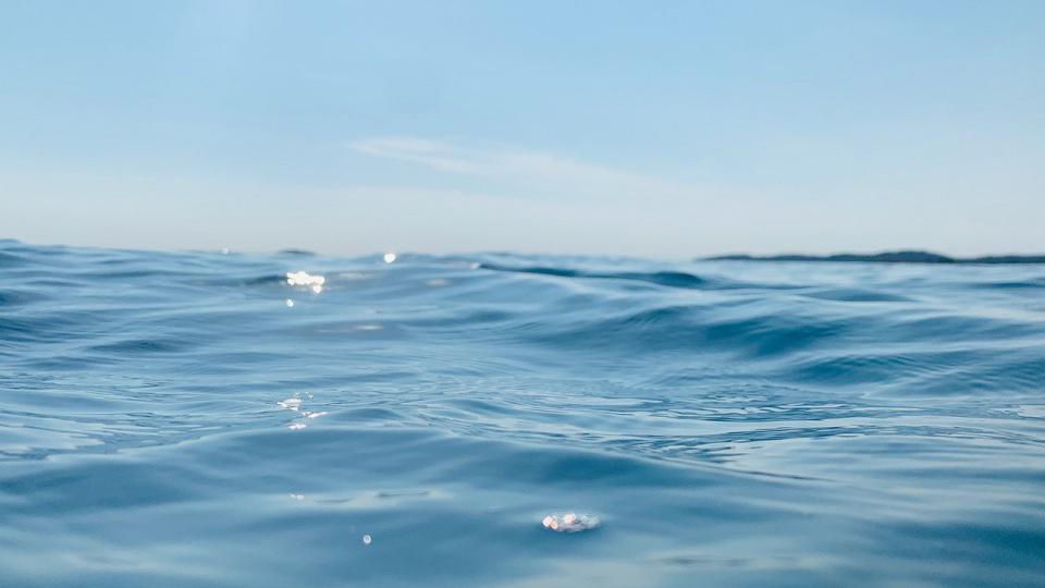 Danas najtoplije more u Budvi u poslednjih 10 godina, 28.1°C | Radio Televizija Budva