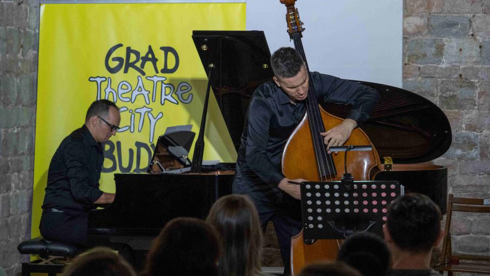 Nastup dvojice virtuoza i pedagoga kao posveta Kusevickom i Aksamitu | Radio Televizija Budva